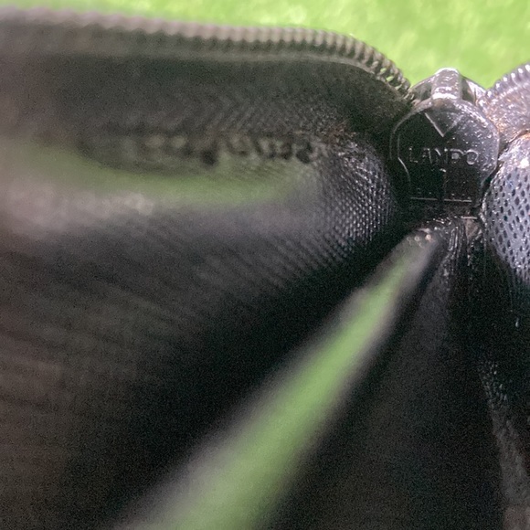 ♥️ Prada Wallet On Chain - Picture 11 of 12